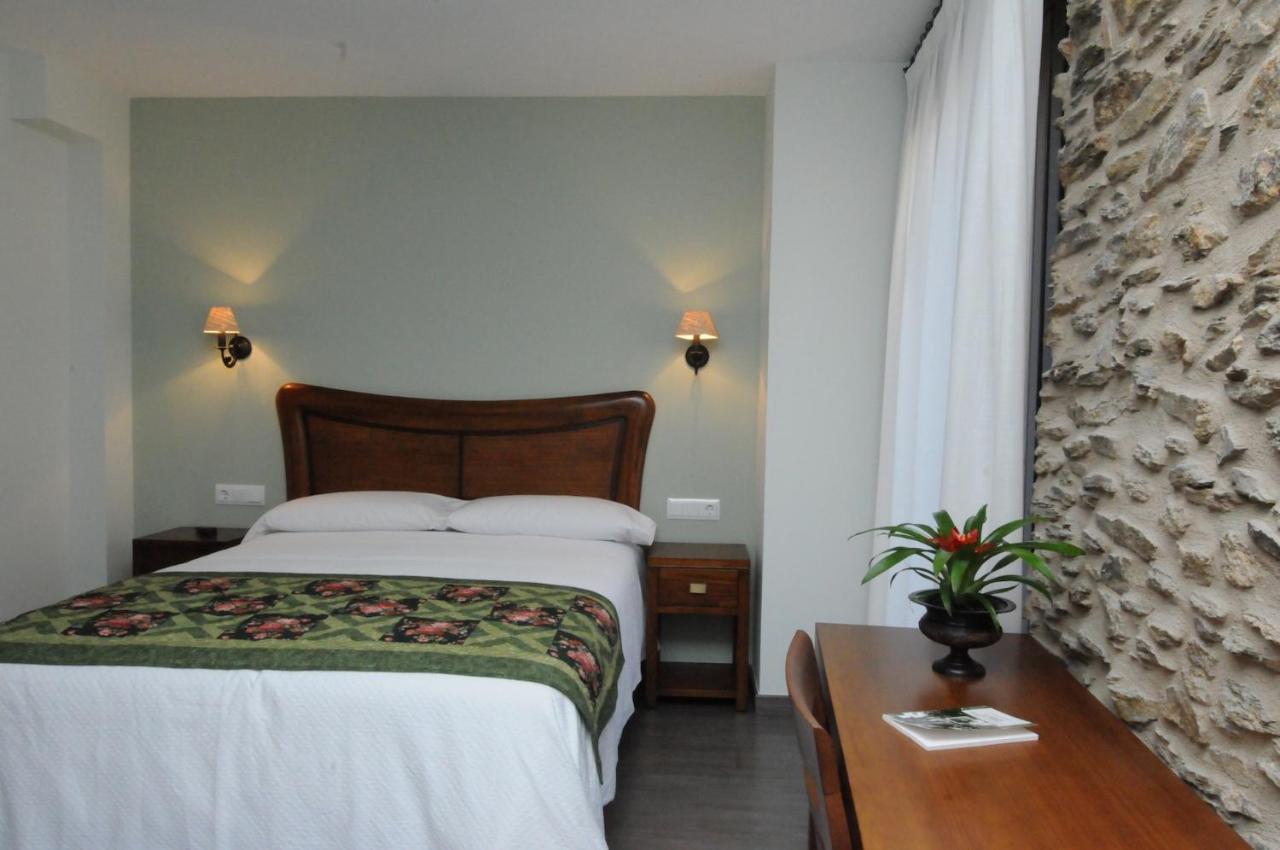 Casa Rural La Comella Tirvia Eksteriør billede